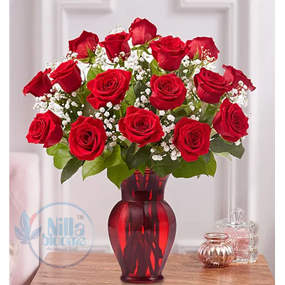 16 Red Rose with ruby red glass vase
