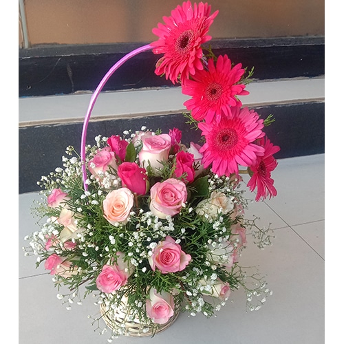 “Rose Mix Basket Bouquet”
