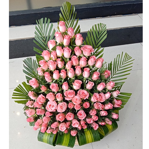 “80 Baby Pink Rose with Leaf  Decoration”